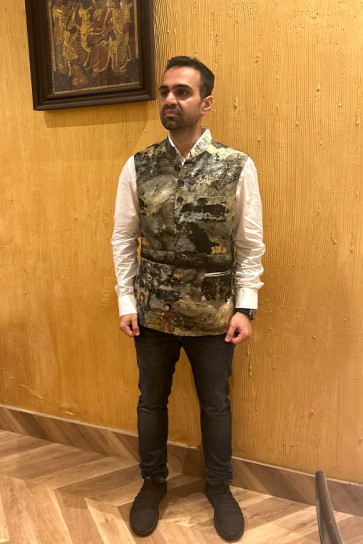 The Boozy Button Wild Mess Men'S Brown Cotton Silk Waist Coat