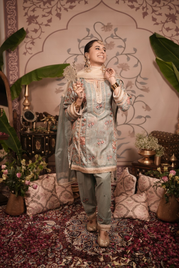 The boozy button ekadashi blue cotton silk long kurta pant