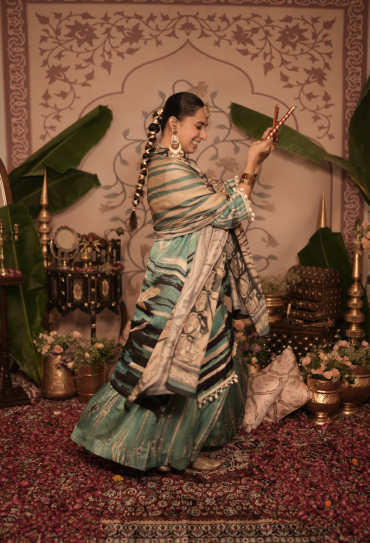 The Boozy Button Kalakand Blue Cotton Silk Kurta Pant Dupatta