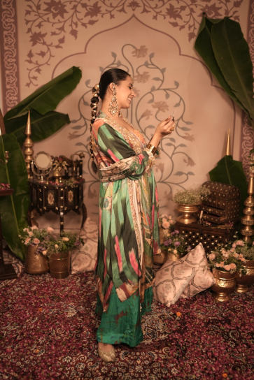 The Boozy Button Rasmalai Green Cotton Silk Kurta Pant Dupatta