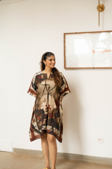 THE BOOZY BUTTON PALPAL RED COTTON SILK SHORT KAFTAN