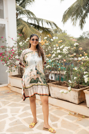 THE BOOZY BUTTON HASEEN WHITE COTTON SILK SHORT KAFTAN