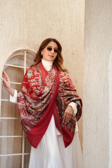 The Boozy Button Channa Mereya Red Woollen Pashmina Shawl