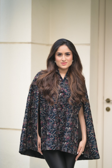 The Boozy Button Double Fudge Blue Velvet Cape Set