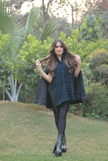 The Boozy Button Zen Blue Velvet Cape Set