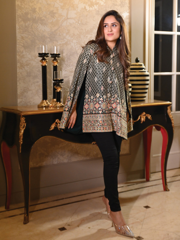 The Boozy Button Kanye Grey Studded Handwork Cape Set