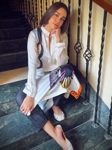 The Boozy Button Gulaal Cream Cotton Silk Kurta