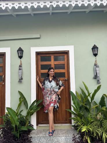 THE BOOZY BUTTON CANDY BLACK COTTON SILK SHORT KAFTAN