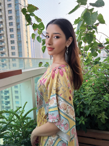 The Boozy Button Iqraar Pink Linen Kaftan