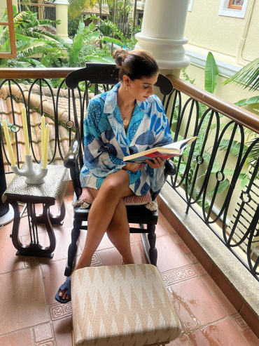 The Boozy Button Bachelor Floral Blue Cotton Silk Top Plus Size