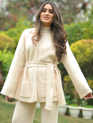 The Boozy Button Rani White Woollen Winter Coord Set