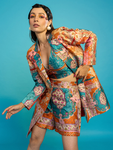 The Boozy Button Rashke Qama Blue Cotton Silk Blazer Shorts