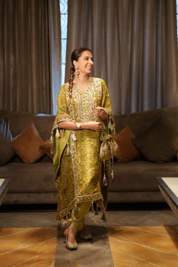 The Boozy Button Sajni Re Green Brocade Silk Kaftan Salwar